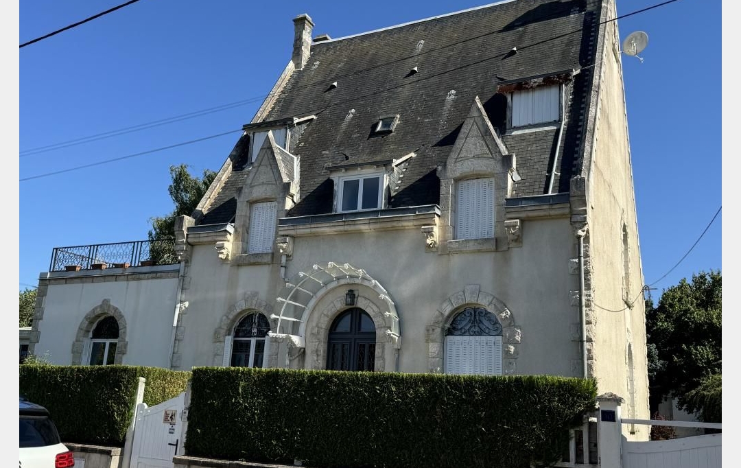 Annonces BOURGES : Maison / Villa | SAINT-FLORENT-SUR-CHER (18400) | 300 m2 | 438 000 € 